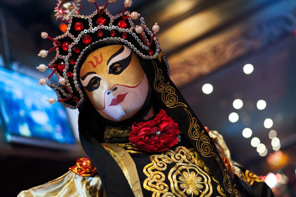 Chinese actor performs a traditional face-changing show #3