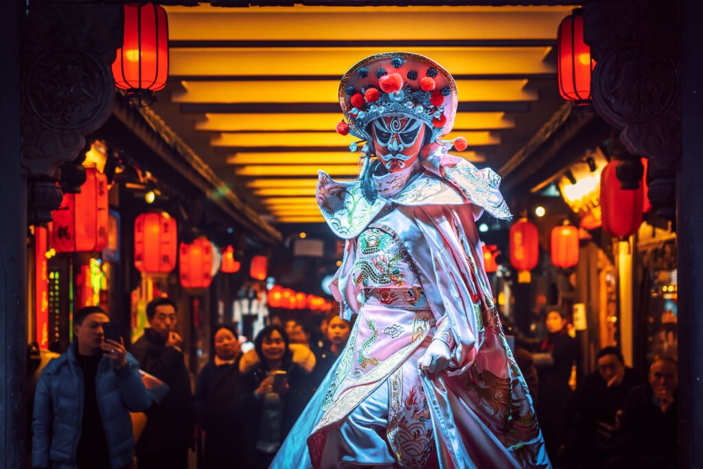 Chinese actress performs a traditional face-changing show #4
